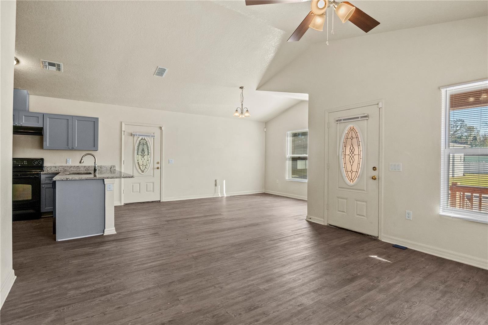 806 E LAURA ST, PLANT CITY, FL, 33563