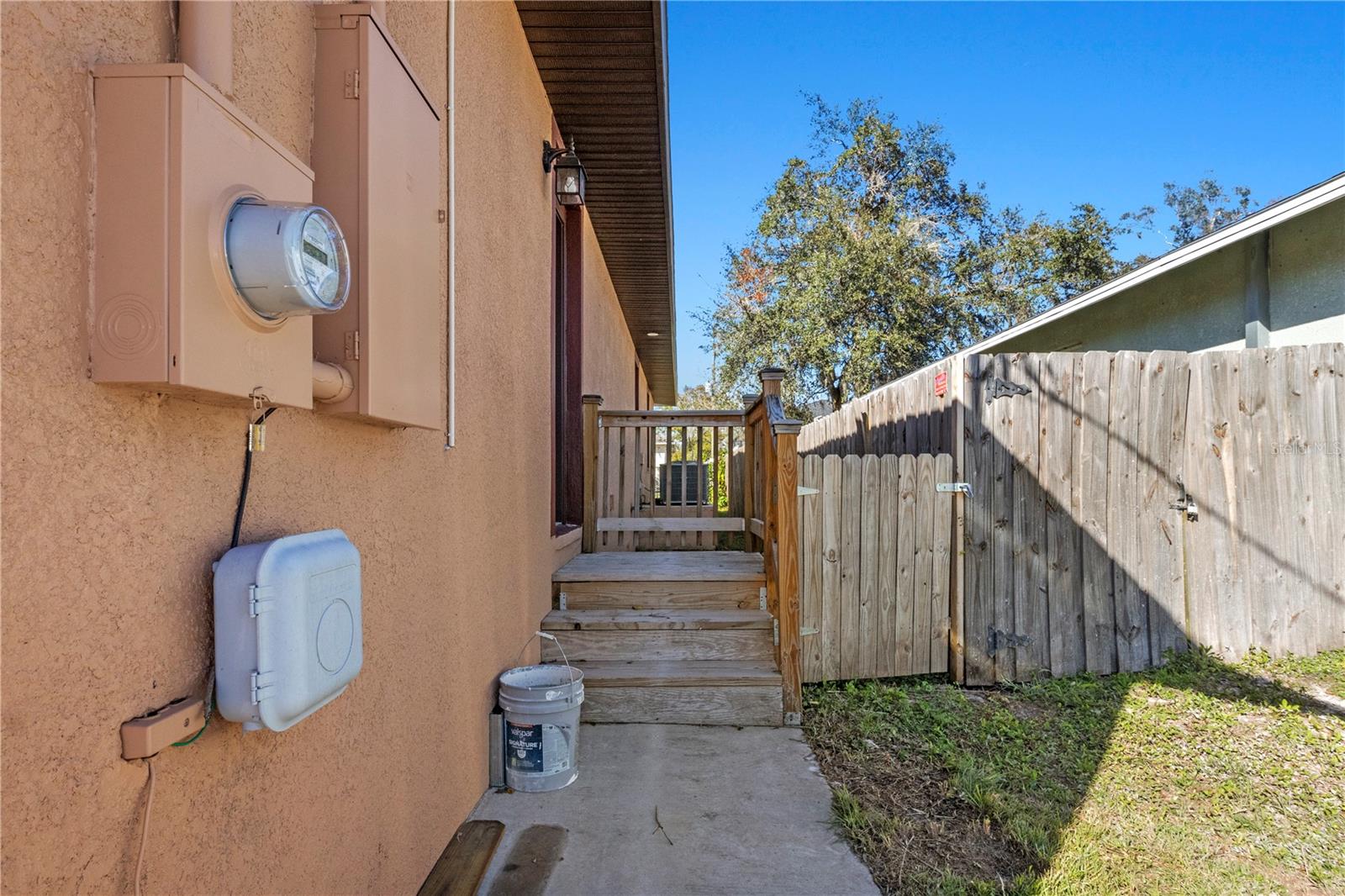 806 E LAURA ST, PLANT CITY, FL, 33563