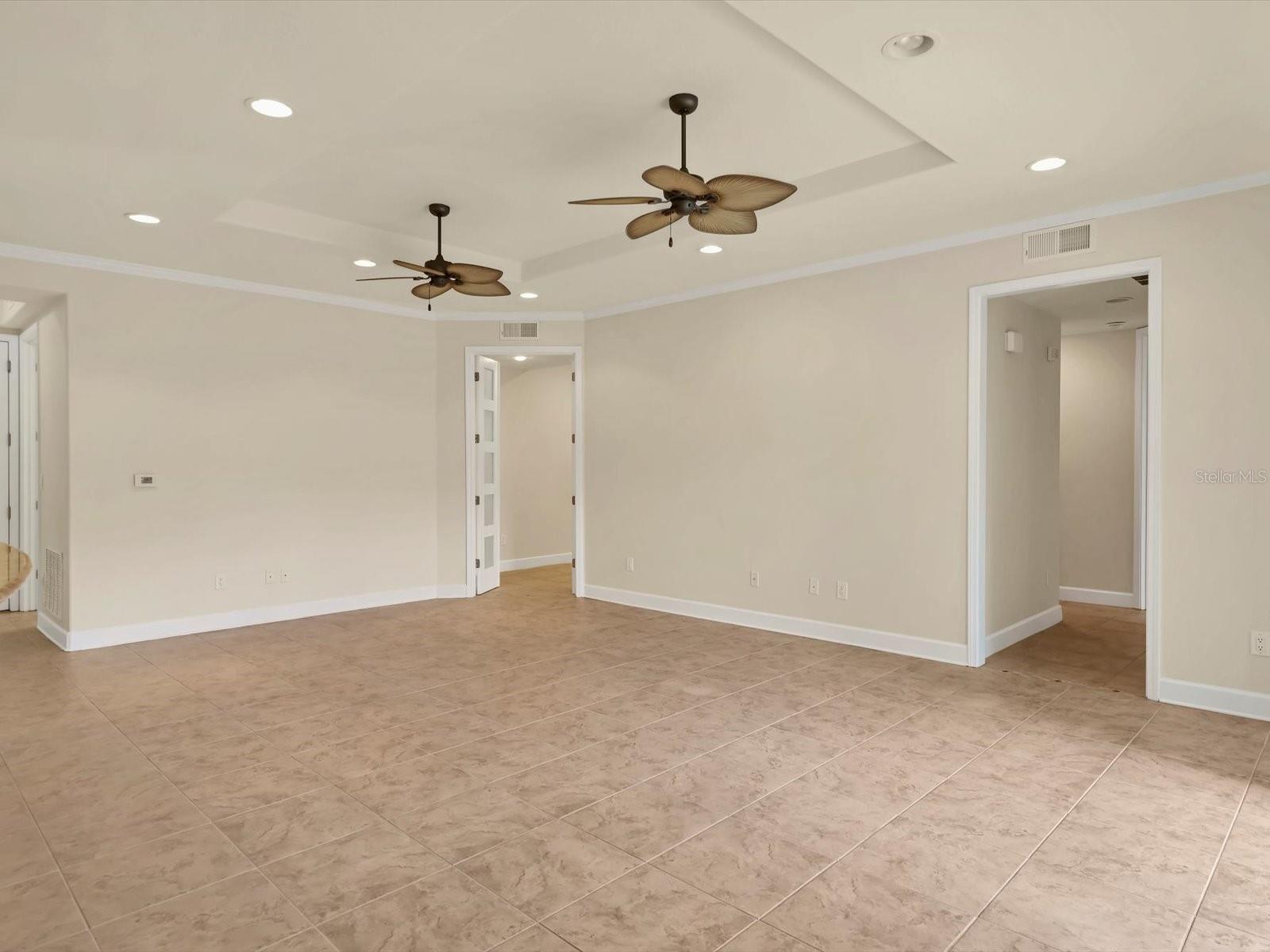 8023 ST SIMONS ST #8023, UNIVERSITY PARK, FL, 34201