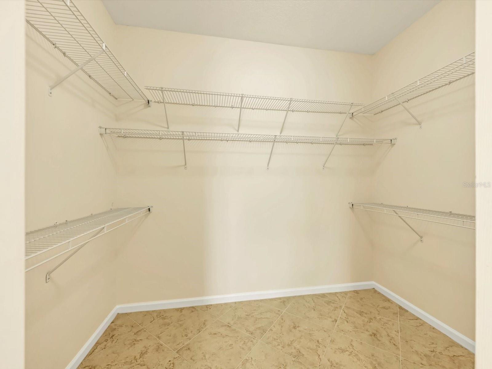 8023 ST SIMONS ST #8023, UNIVERSITY PARK, FL, 34201