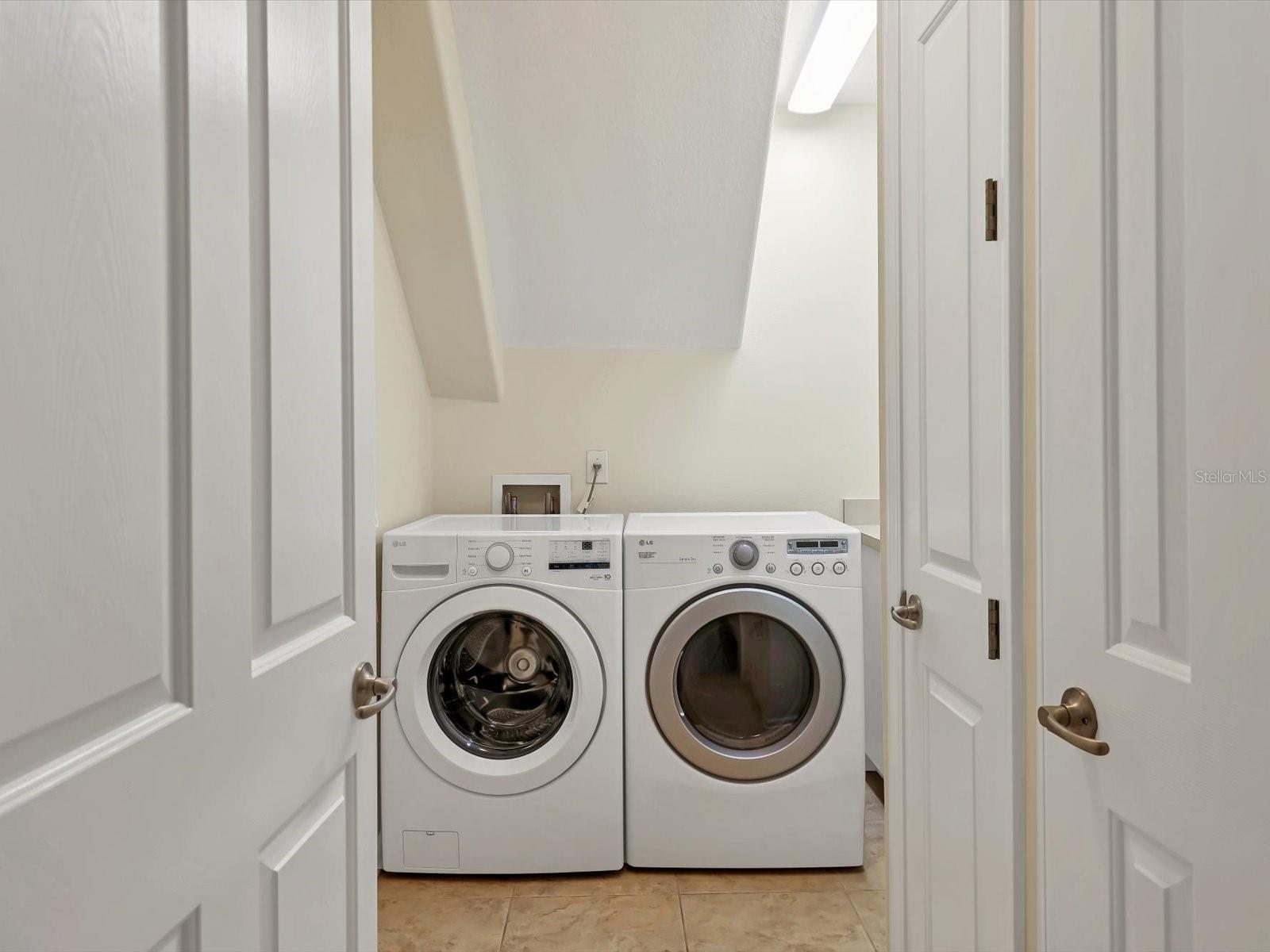 8023 ST SIMONS ST #8023, UNIVERSITY PARK, FL, 34201