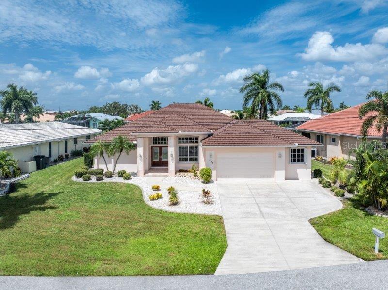 1030 VIA FORMIA, PUNTA GORDA, FL, 33950