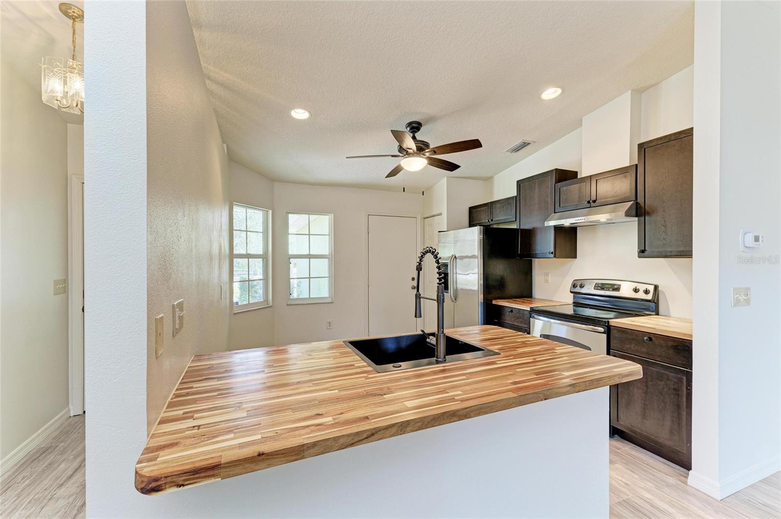 7930 VERNA BETHANY RD, MYAKKA CITY, FL, 34251