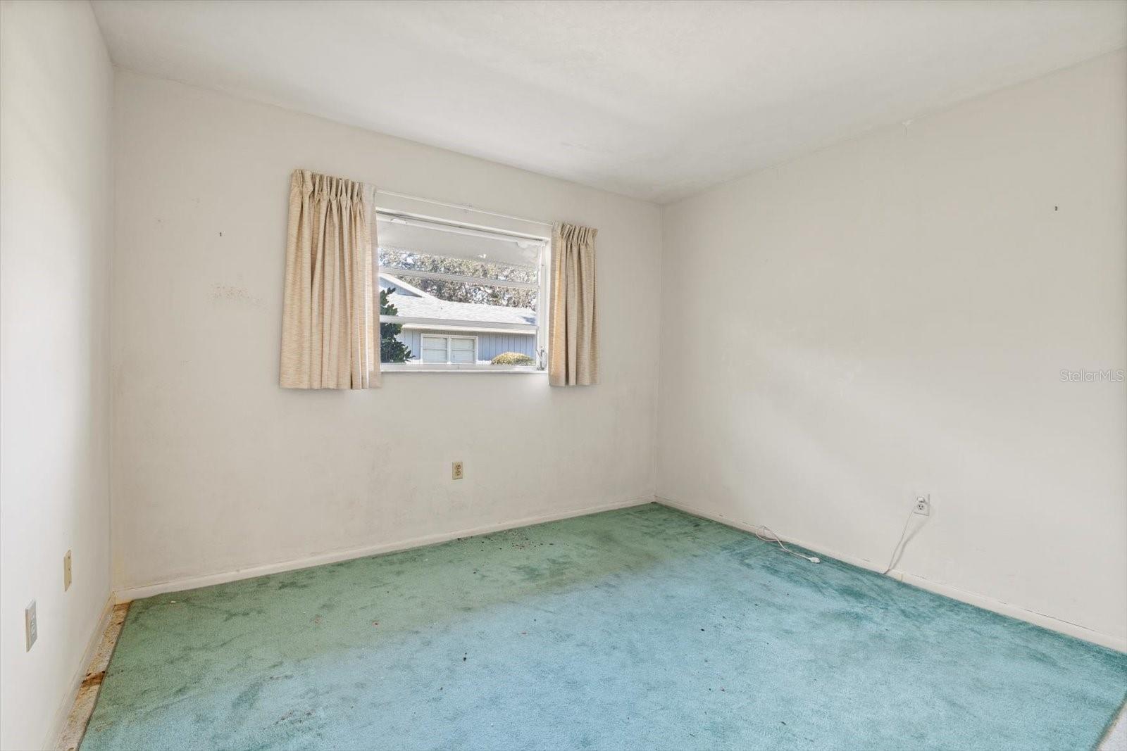 617 WHITFIELD AVE, SARASOTA, FL, 34243