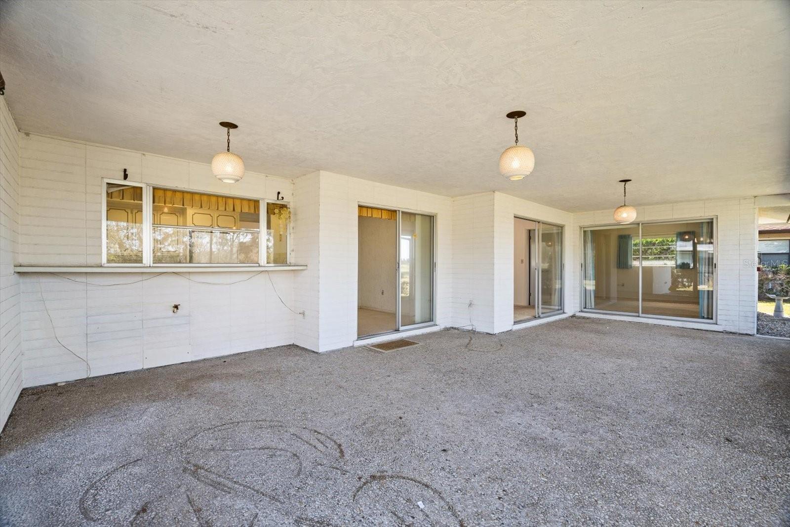 617 WHITFIELD AVE, SARASOTA, FL, 34243