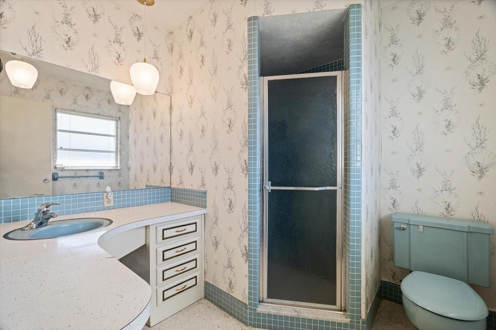 617 WHITFIELD AVE, SARASOTA, FL, 34243