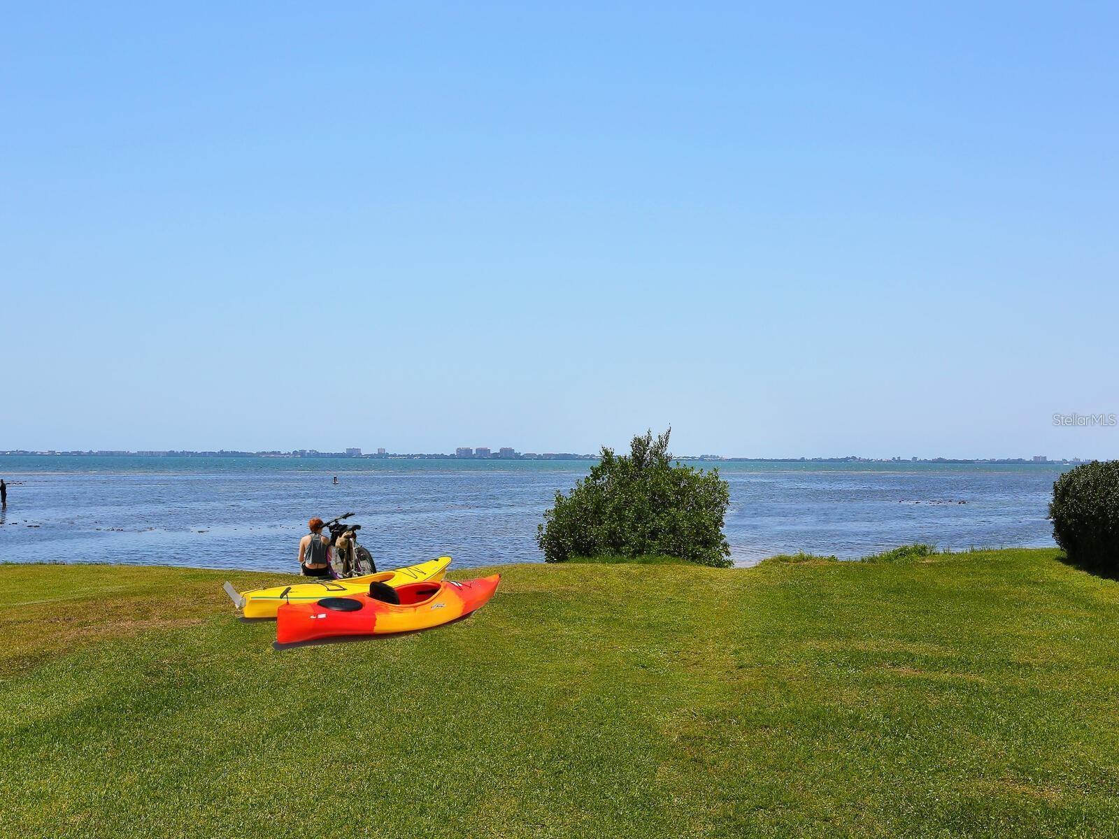 617 WHITFIELD AVE, SARASOTA, FL, 34243