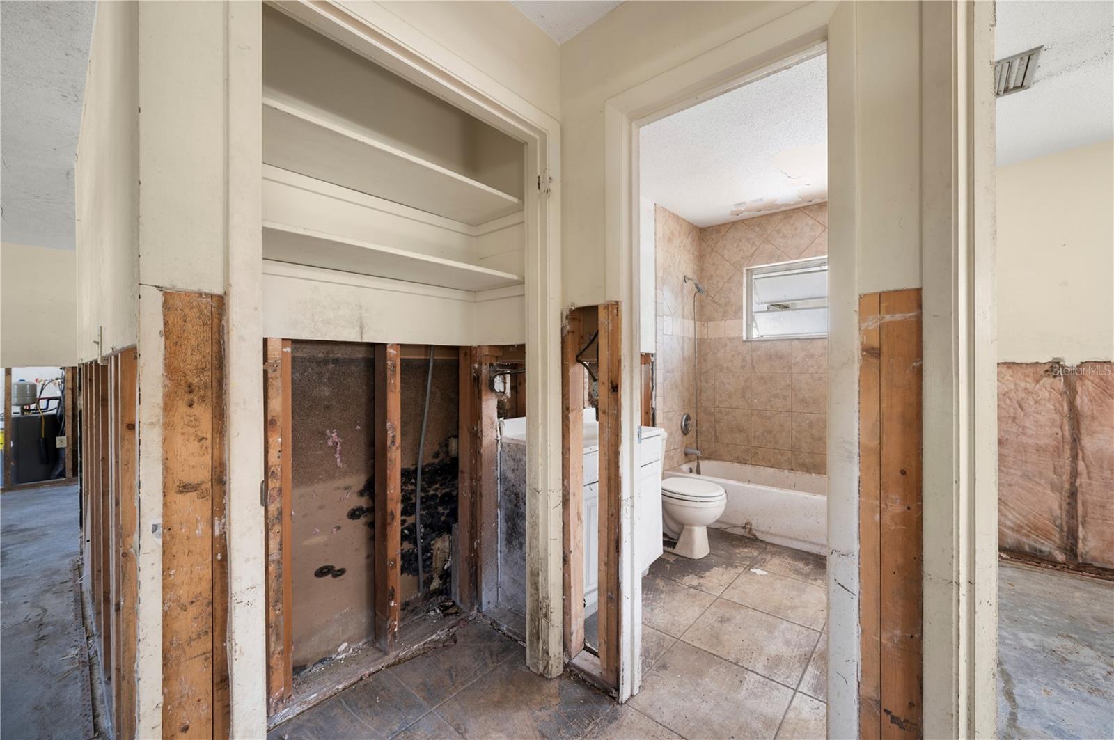 414 GLENHOLM AVE, PUNTA GORDA, FL, 33950