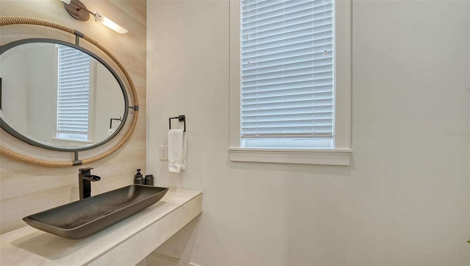 421 PINE AVE, ANNA MARIA, FL, 34216