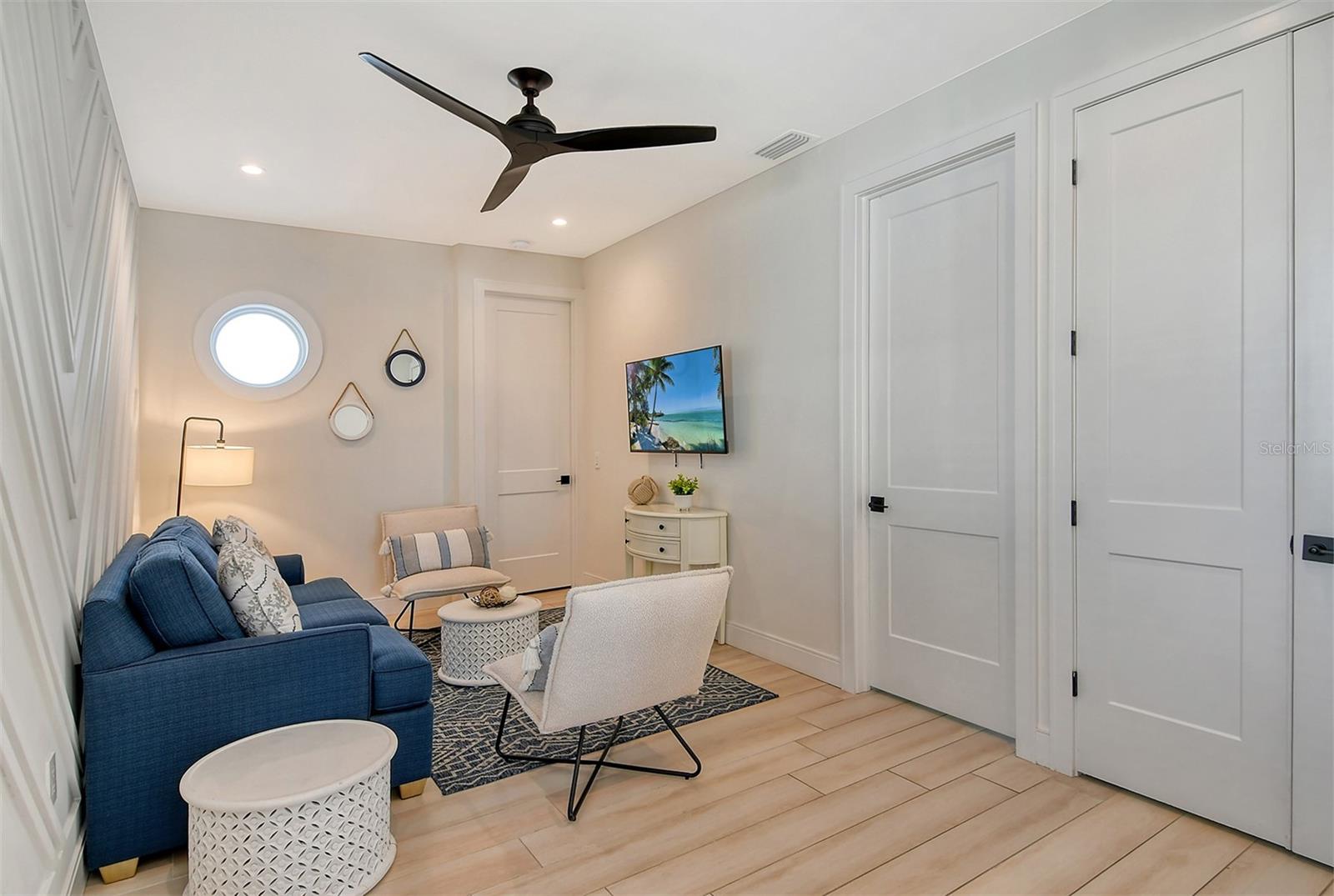 421 PINE AVE, ANNA MARIA, FL, 34216