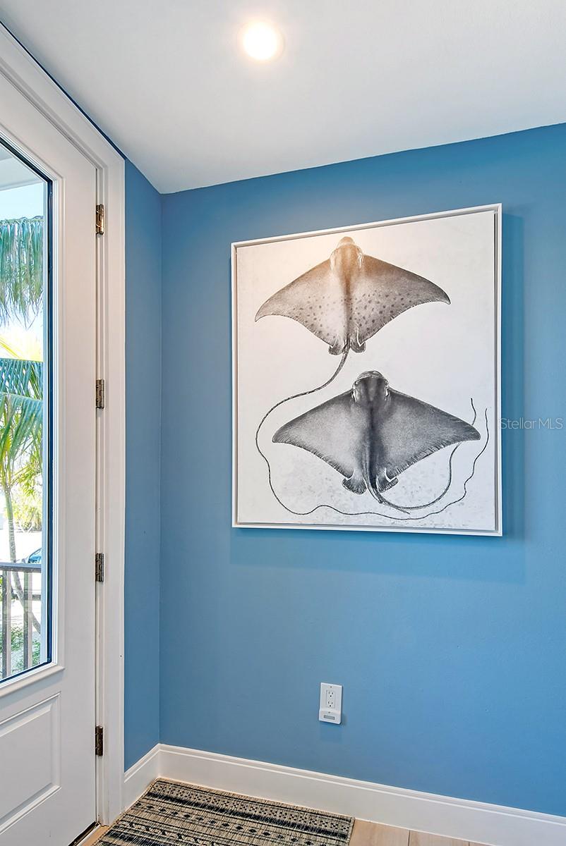 421 PINE AVE, ANNA MARIA, FL, 34216