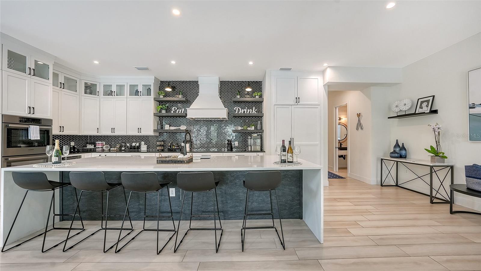 421 PINE AVE, ANNA MARIA, FL, 34216