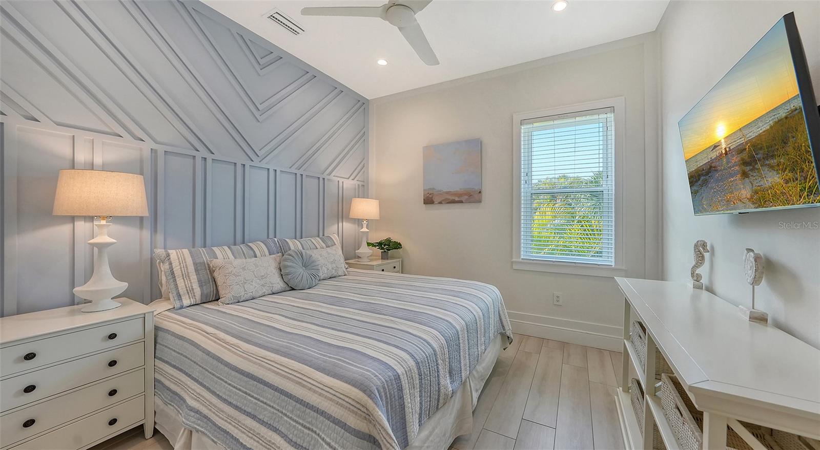 421 PINE AVE, ANNA MARIA, FL, 34216