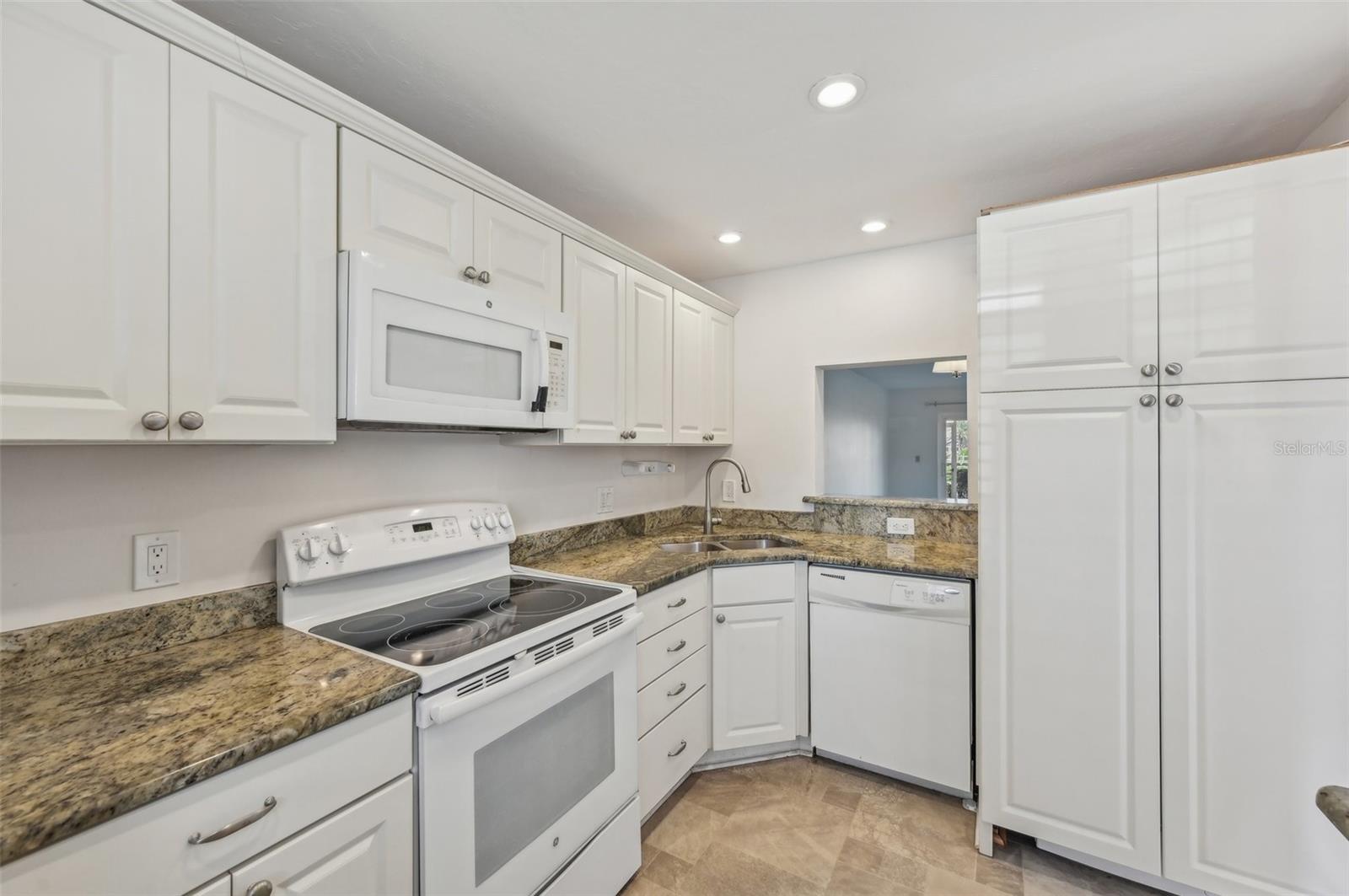 250 SANTA MARIA ST #120, VENICE, FL, 34285