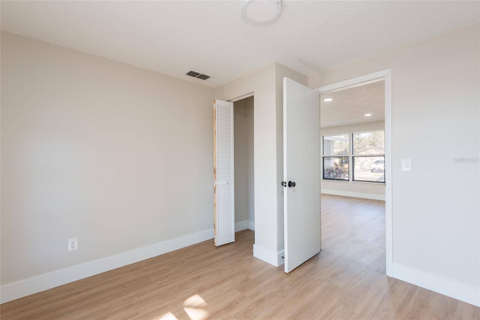 615 CEDAR GROVE DR, BRANDON, FL, 33511