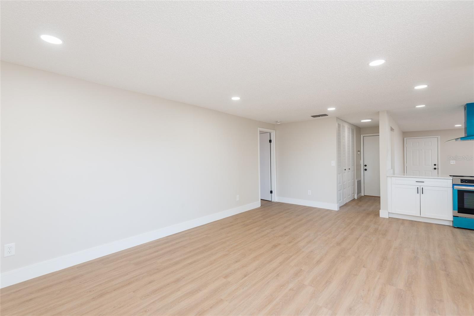 615 CEDAR GROVE DR, BRANDON, FL, 33511