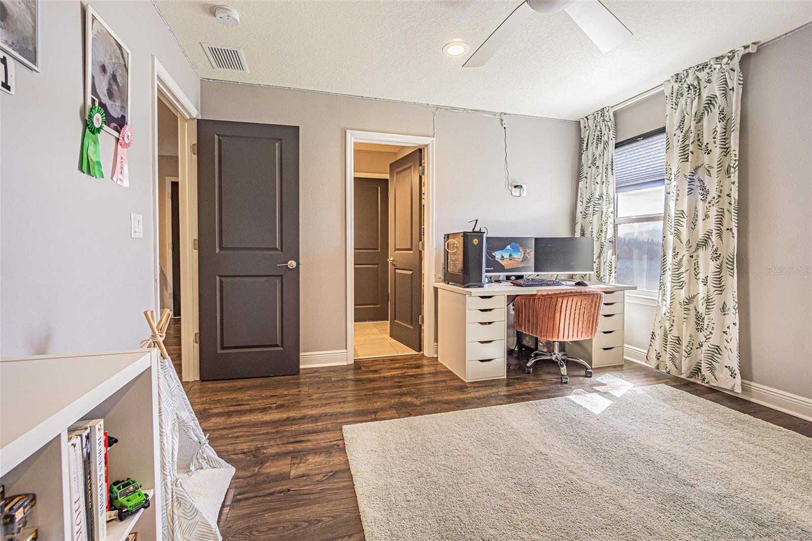 18304 ROSEATE DR, LUTZ, FL, 33558