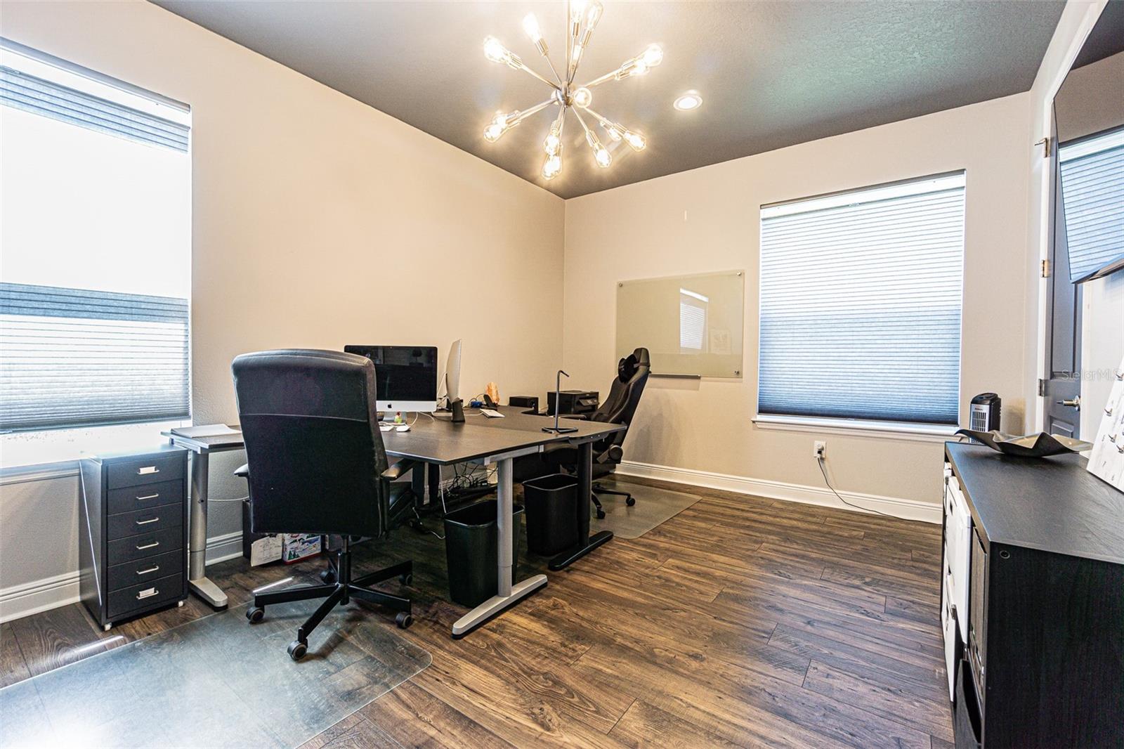 18304 ROSEATE DR, LUTZ, FL, 33558