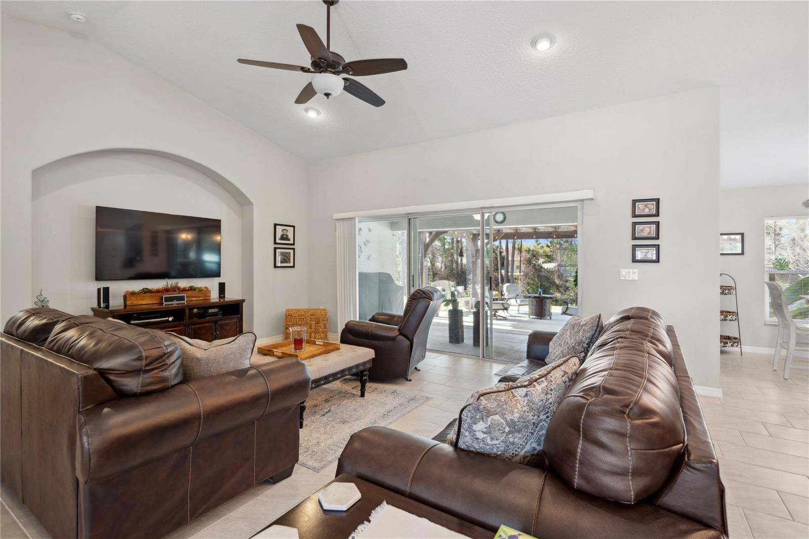 36 RUSSELL DR, PALM COAST, FL, 32164