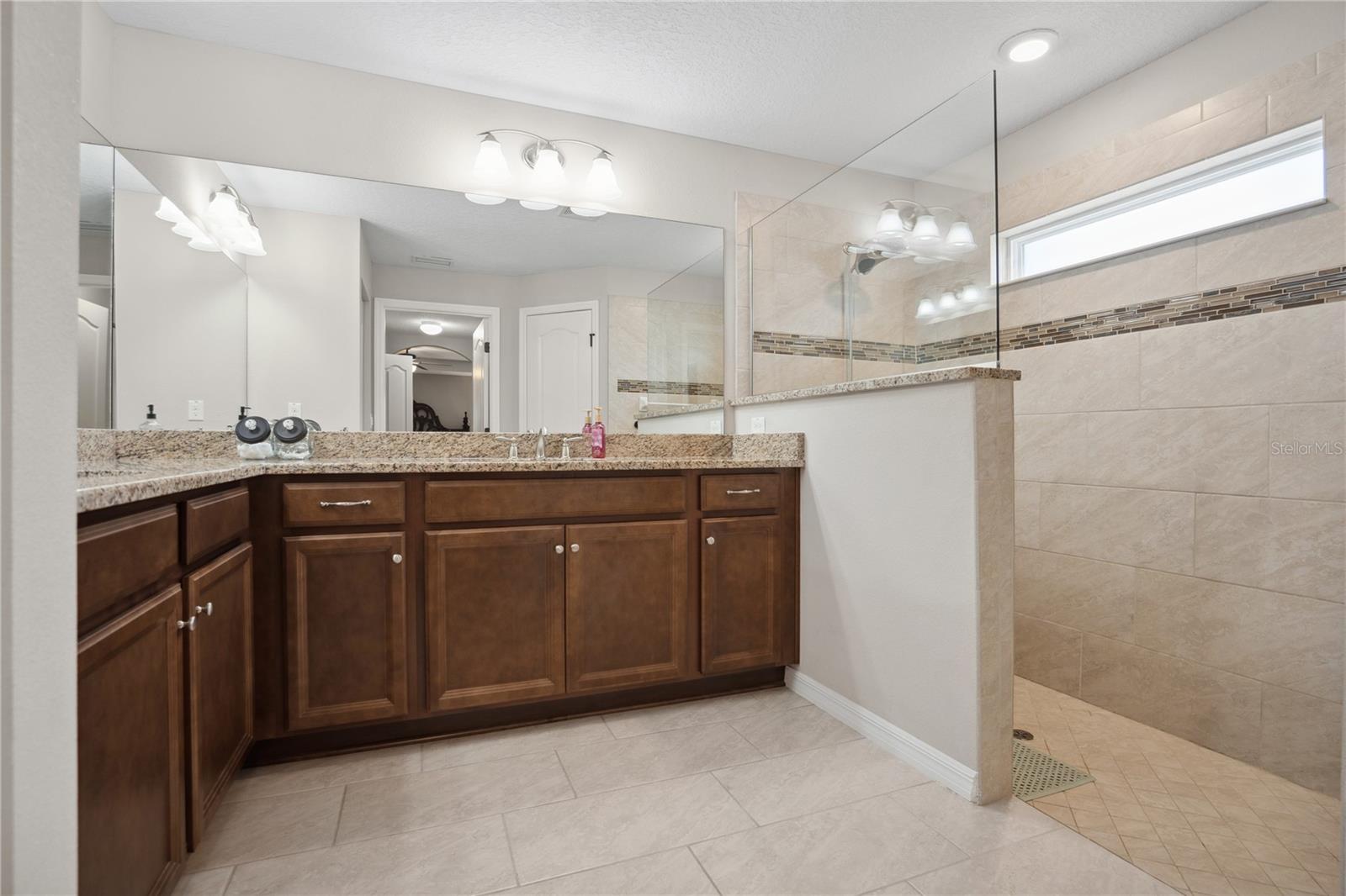 36 RUSSELL DR, PALM COAST, FL, 32164