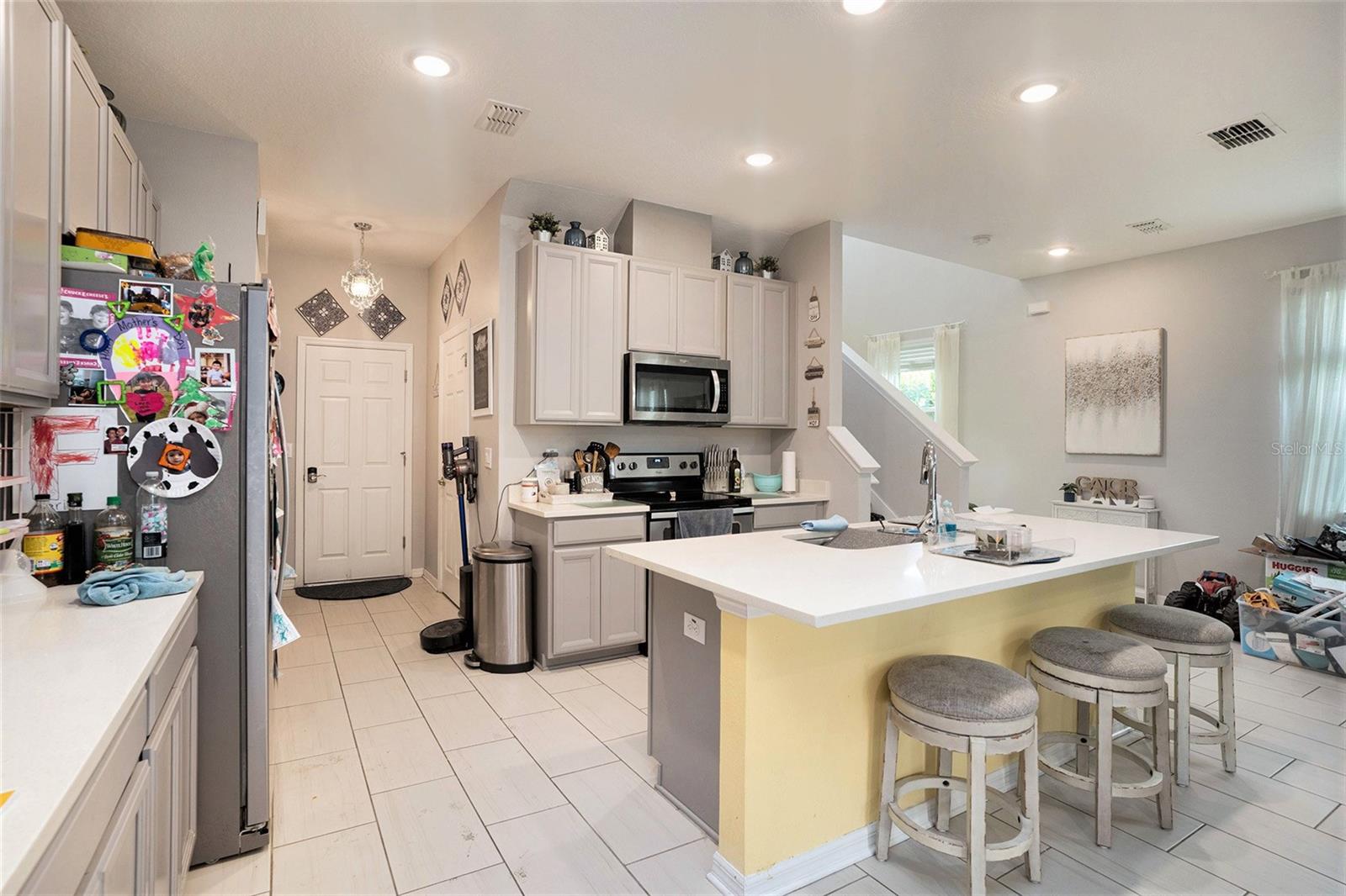 1106 ROSE BLOSSOM CT, TAMPA, FL, 33613