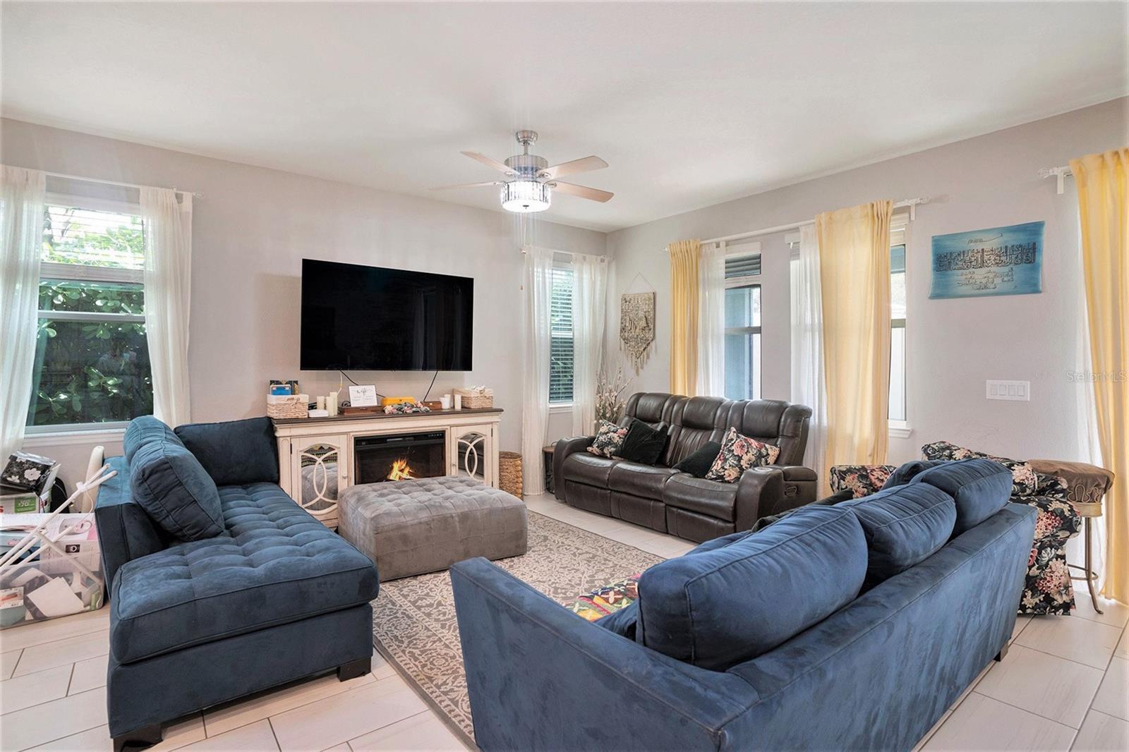 1106 ROSE BLOSSOM CT, TAMPA, FL, 33613