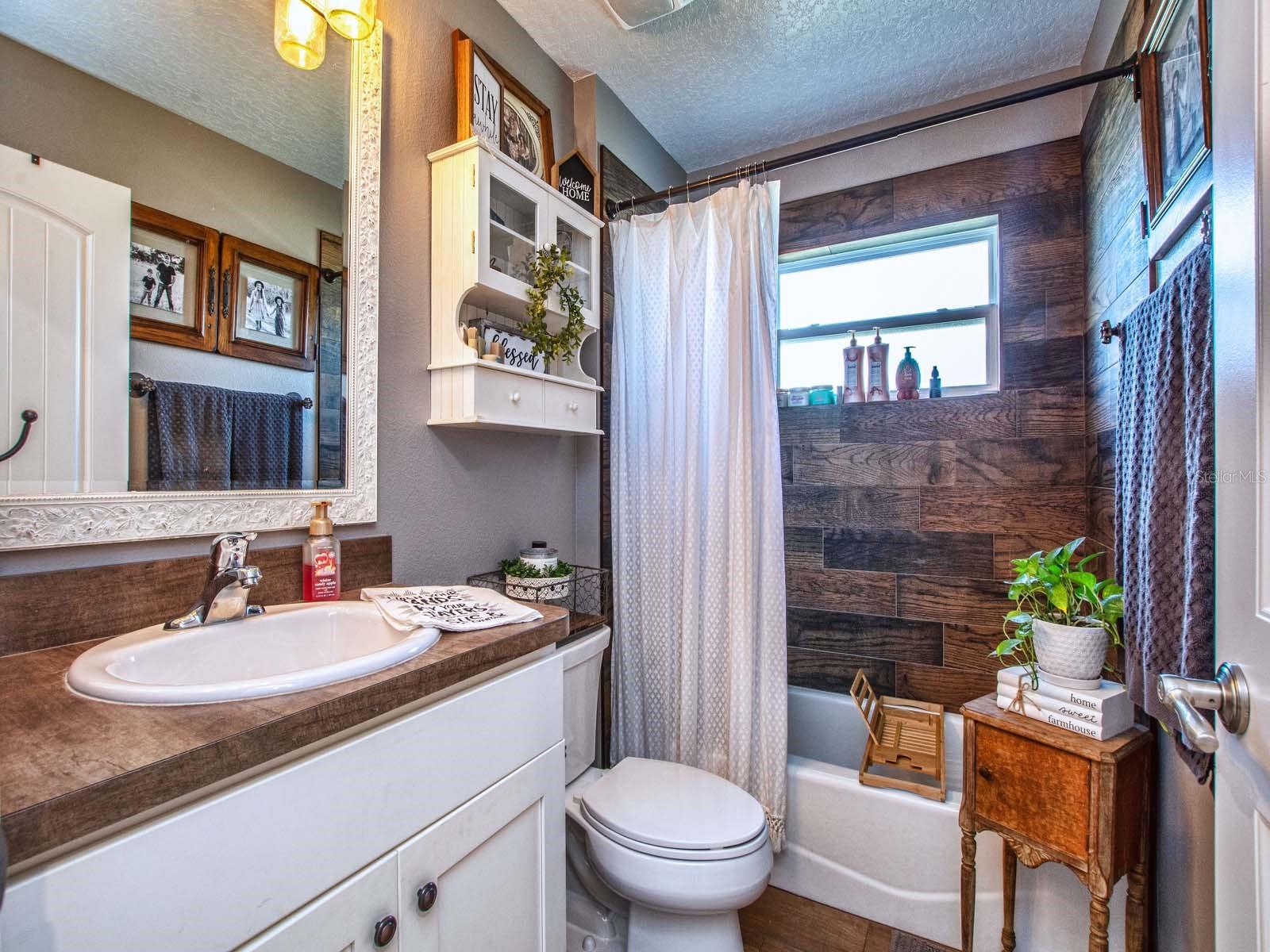 37146 CALHOUN RD, EUSTIS, FL, 32736