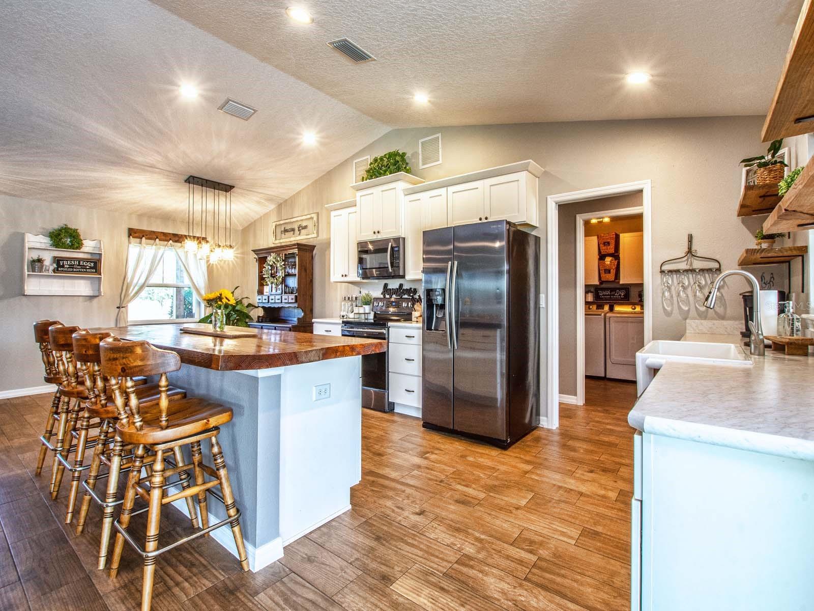 37146 CALHOUN RD, EUSTIS, FL, 32736