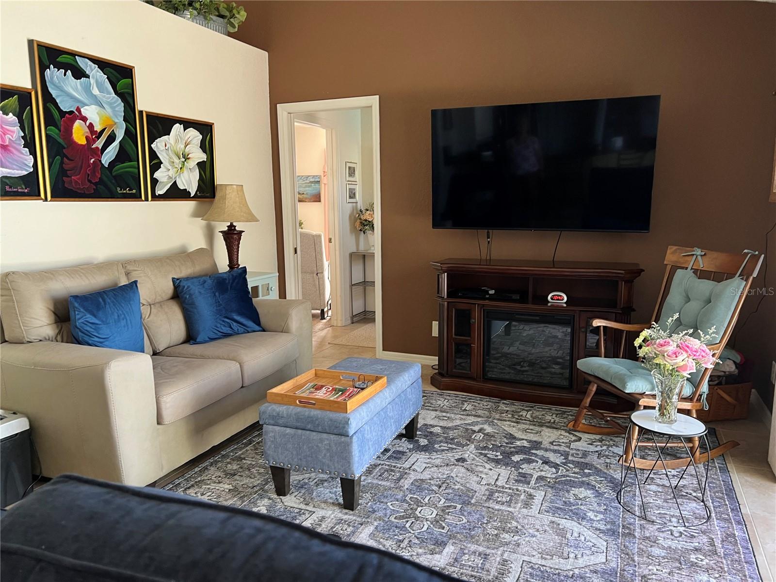 9458 MELODY CIR, PORT CHARLOTTE, FL, 33981