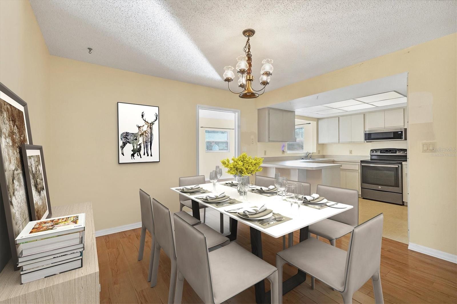 3762 SAN LUIS DR, SARASOTA, FL, 34235