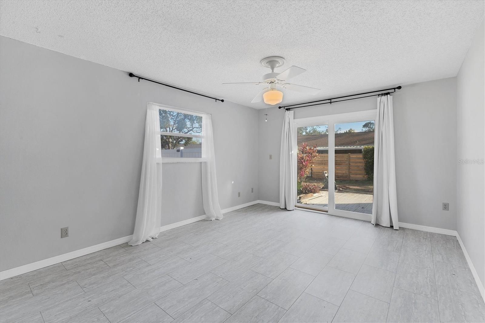 3762 SAN LUIS DR, SARASOTA, FL, 34235