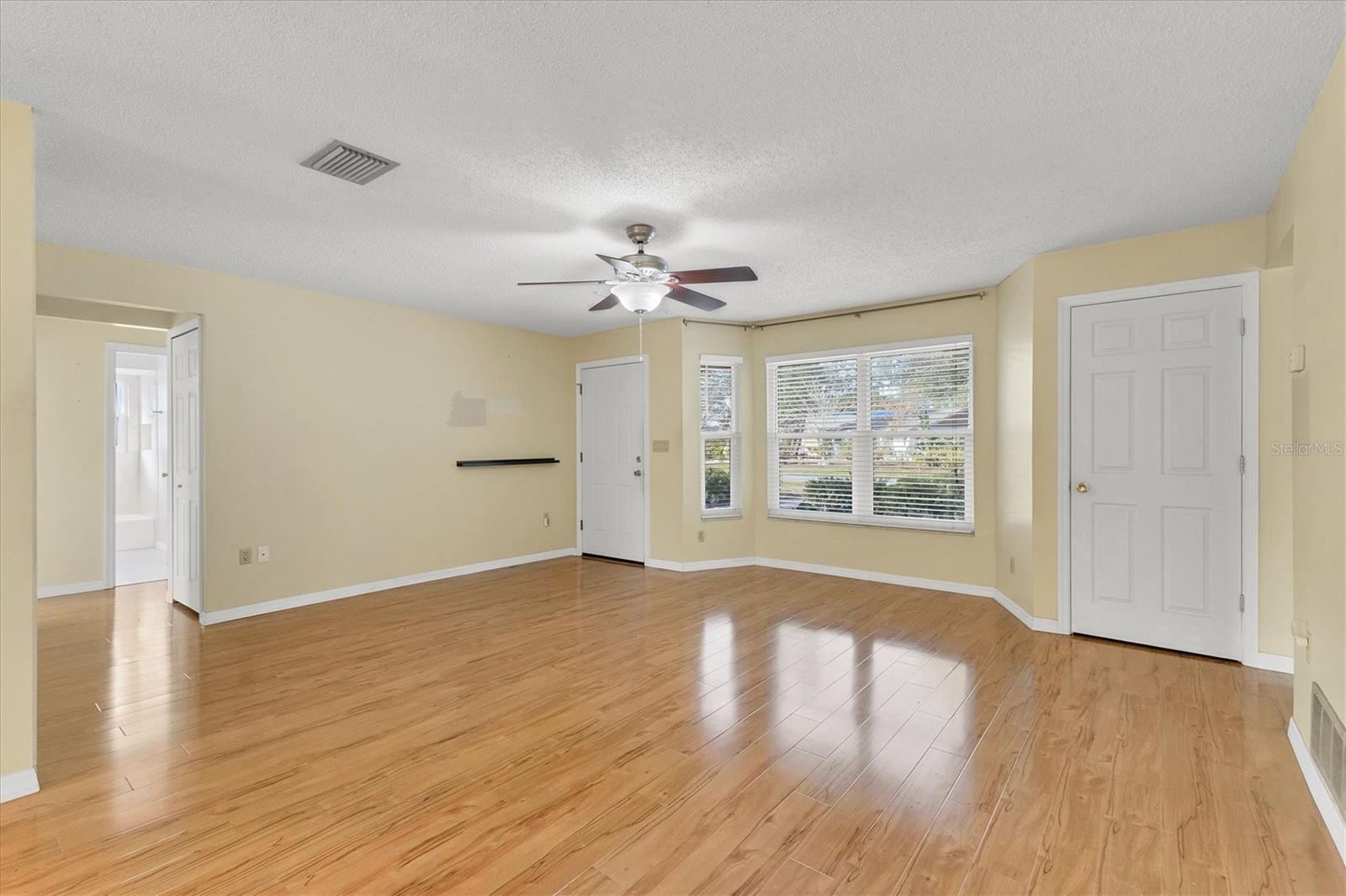 3762 SAN LUIS DR, SARASOTA, FL, 34235