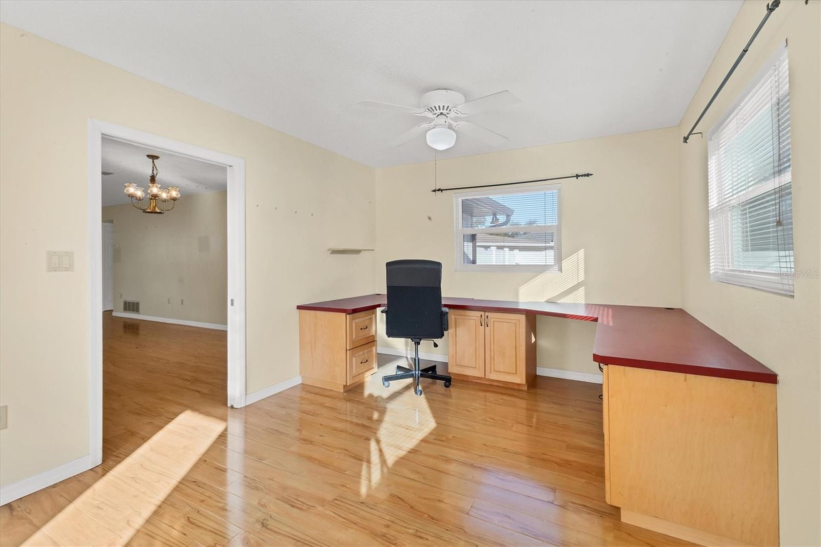 3762 SAN LUIS DR, SARASOTA, FL, 34235