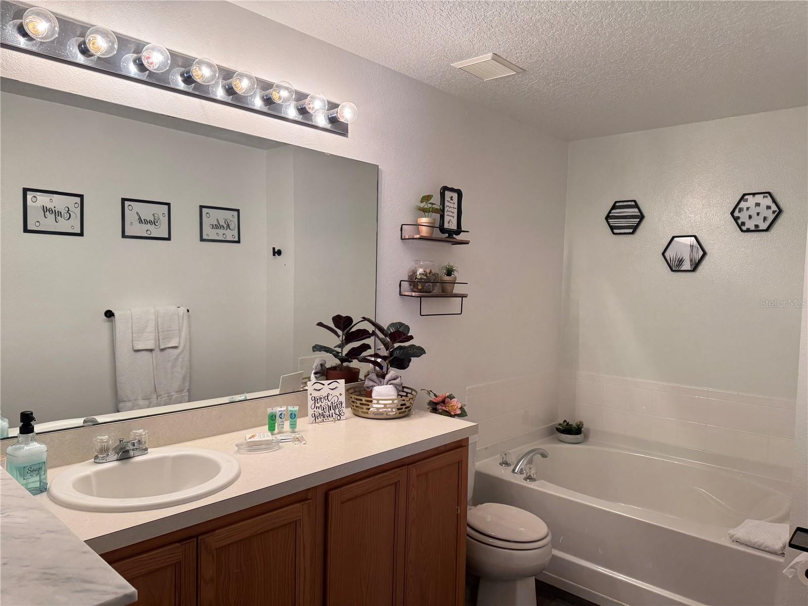 817 ELDERBERRY DR, DAVENPORT, FL, 33897