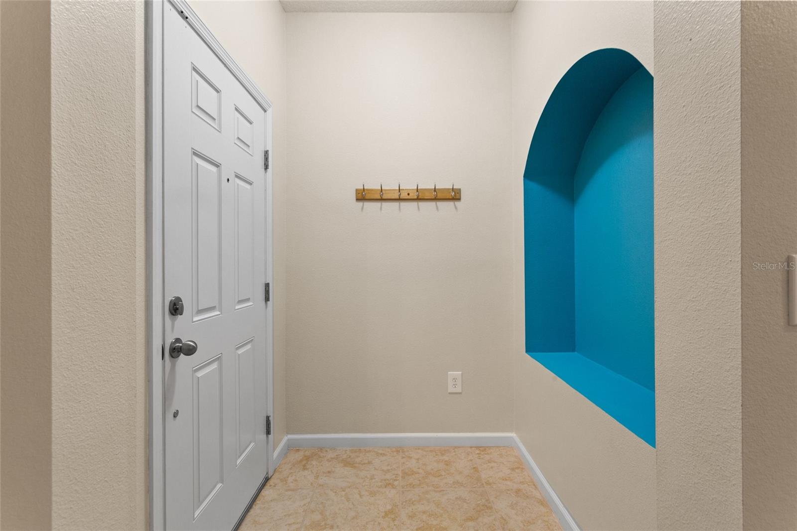 1216 PRIORY CIR, WINTER GARDEN, FL, 34787