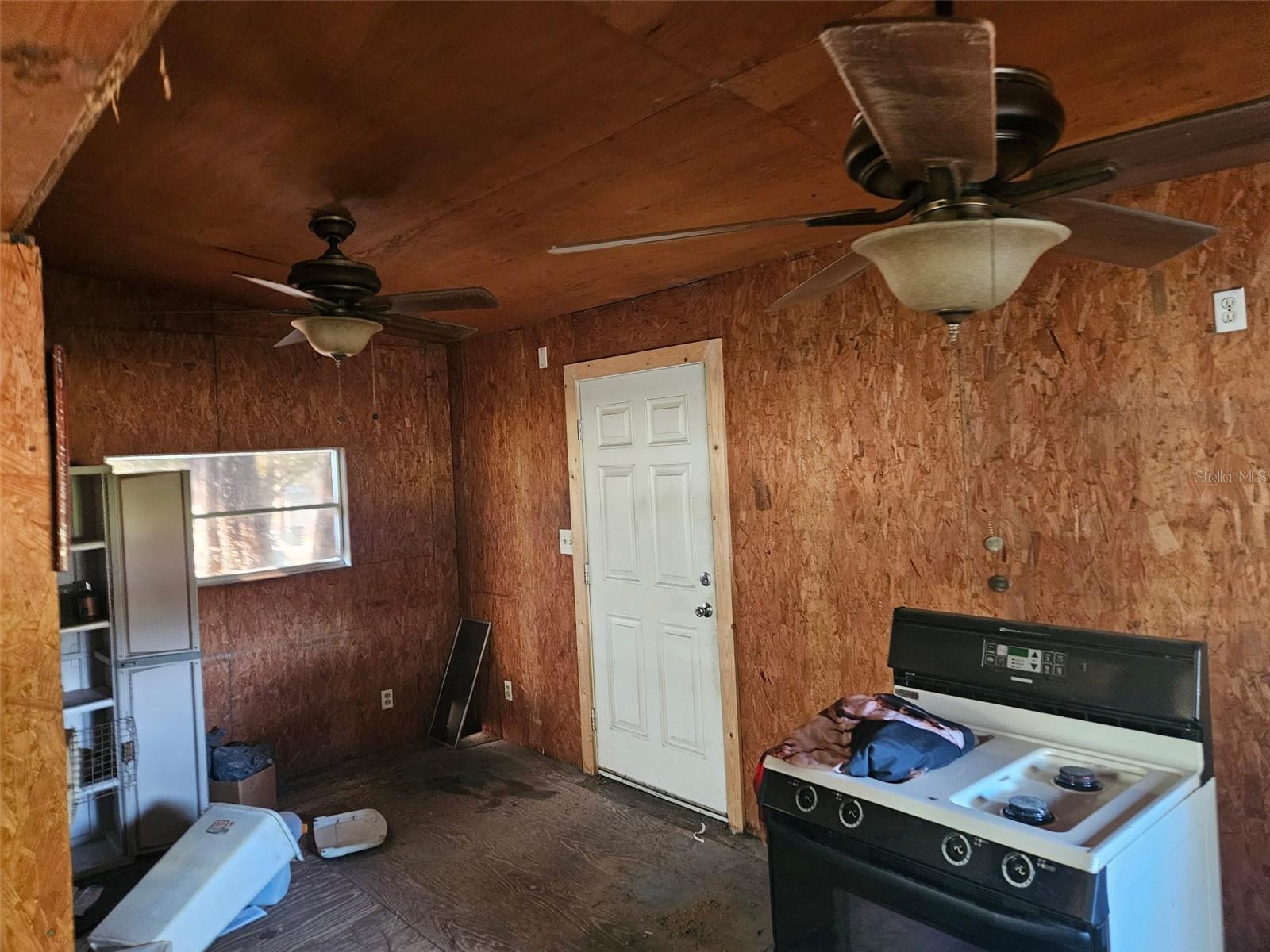 417 RAWLES AVE, ORLANDO, FL, 32833