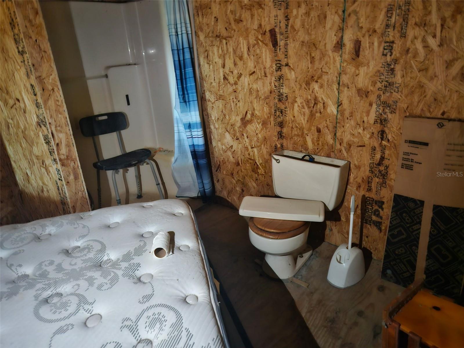 417 RAWLES AVE, ORLANDO, FL, 32833