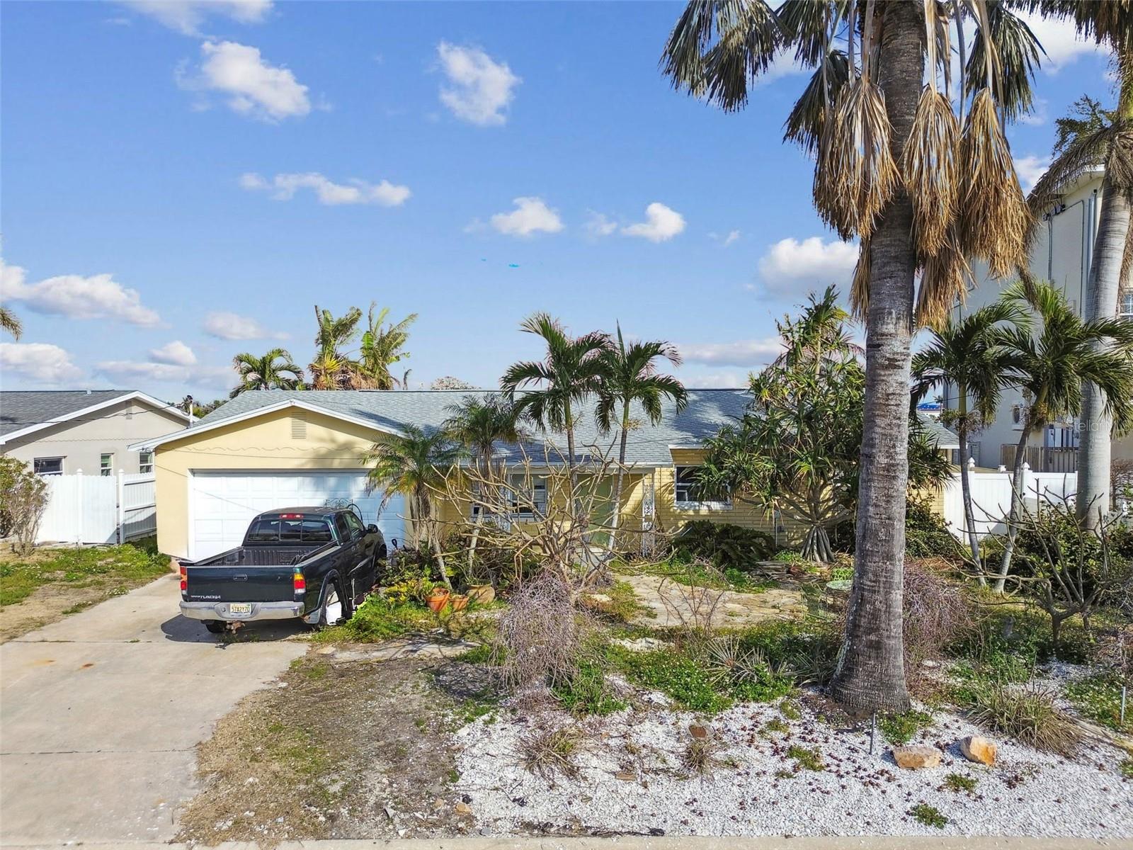 8114 CAUSEWAY BLVD S, ST PETERSBURG, FL, 33707