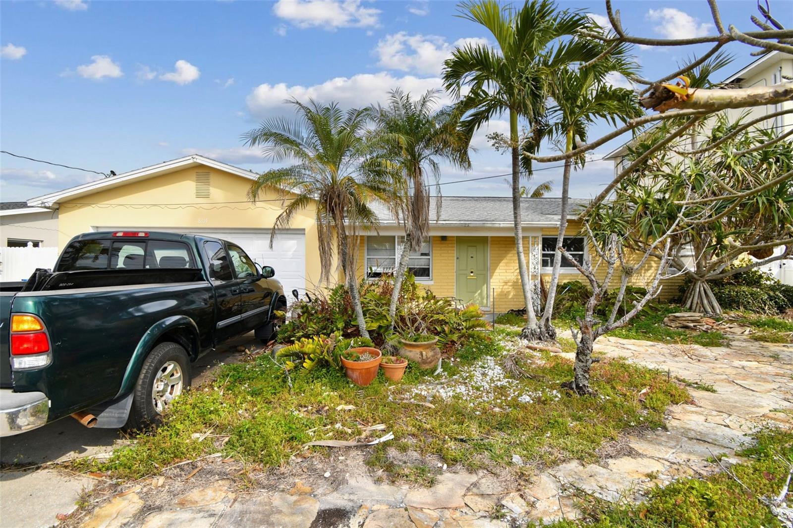 8114 CAUSEWAY BLVD S, ST PETERSBURG, FL, 33707