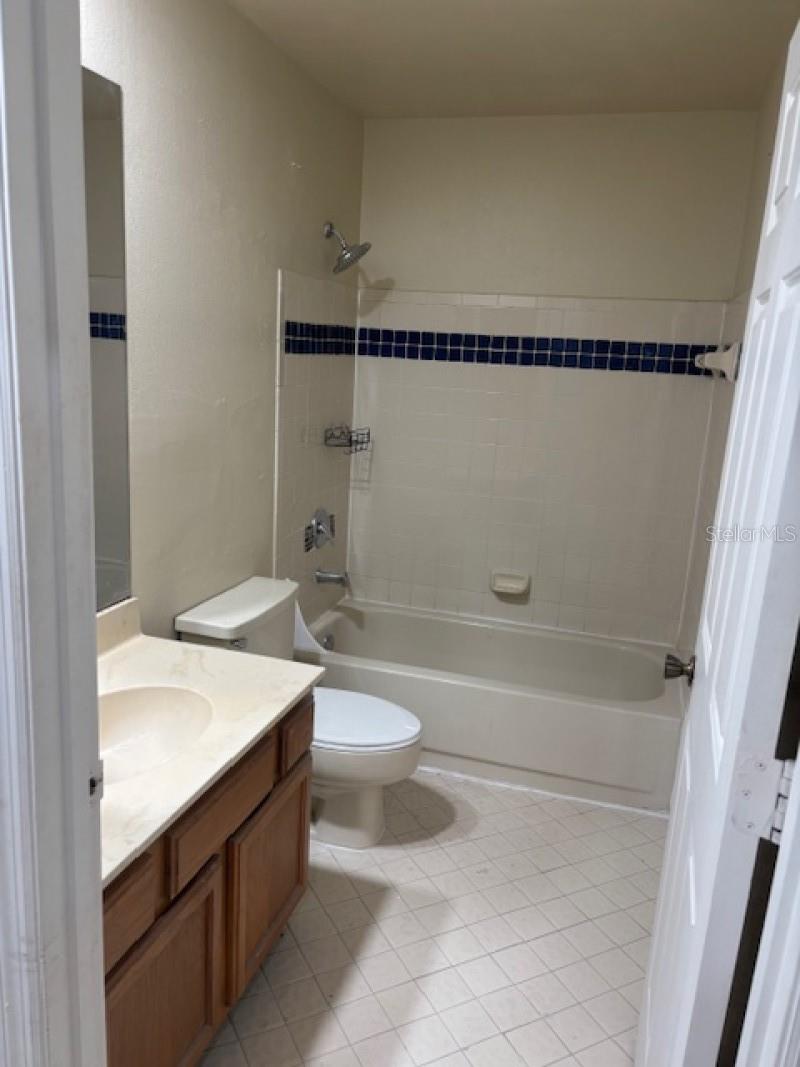 4160 VERSAILLES DR #4160D, ORLANDO, FL, 32808