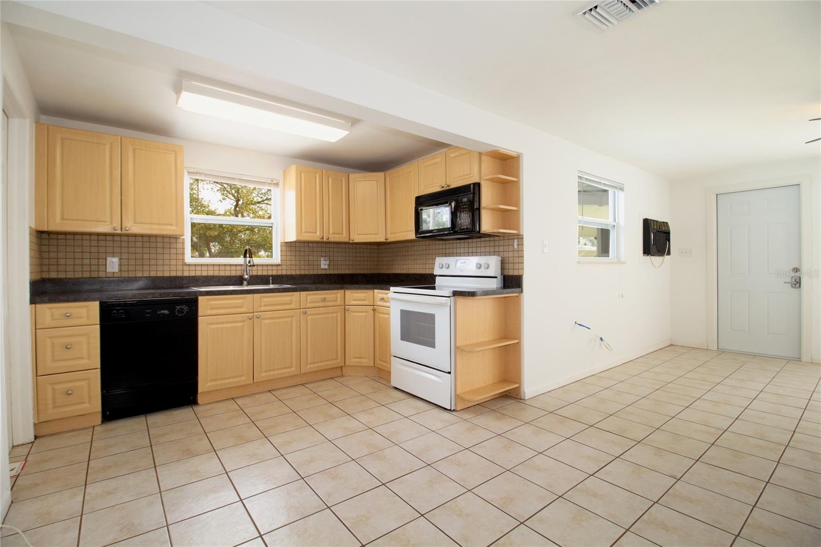 10507 118TH TER, LARGO, FL, 33773