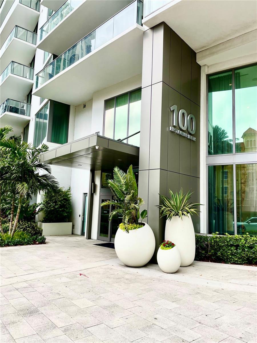 100 1ST AVE N #2903, ST PETERSBURG, FL, 33701