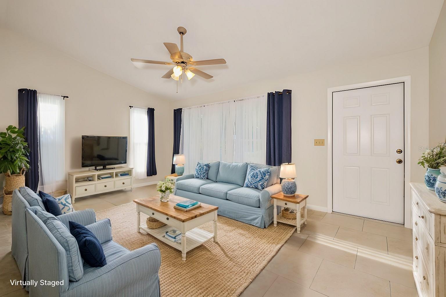 5520 LONGLEAF DR, NORTH FORT MYERS, FL, 33917