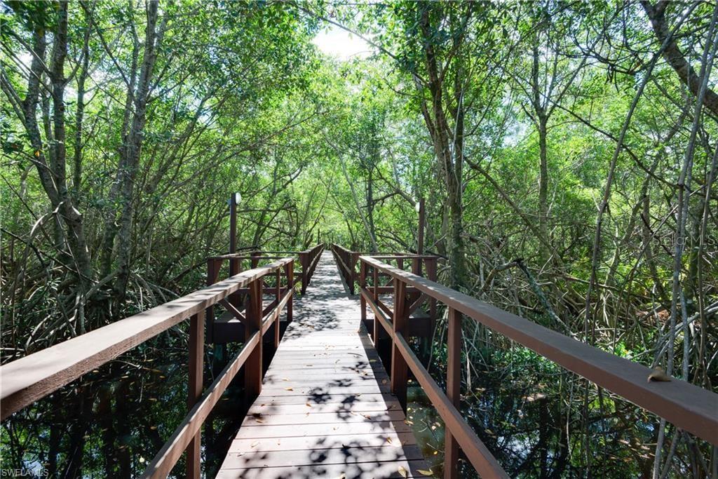 5520 LONGLEAF DR, NORTH FORT MYERS, FL, 33917