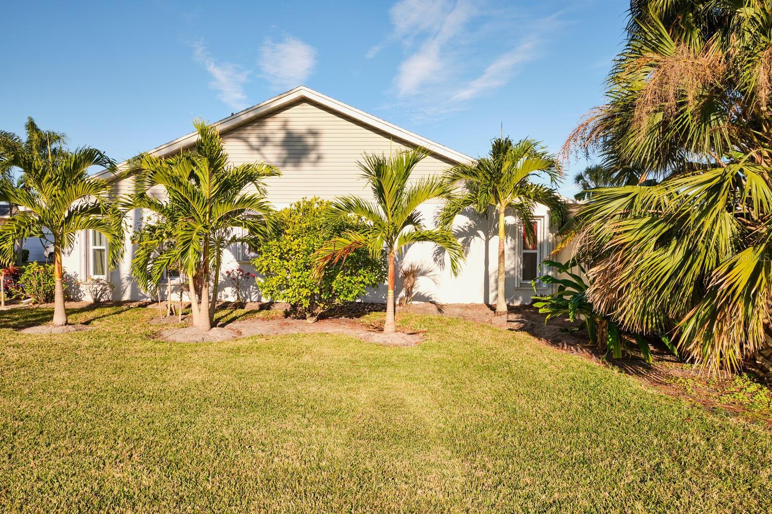 5520 LONGLEAF DR, NORTH FORT MYERS, FL, 33917