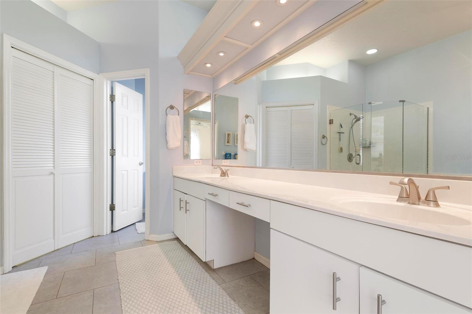 523 FALLBROOK DR, VENICE, FL, 34292