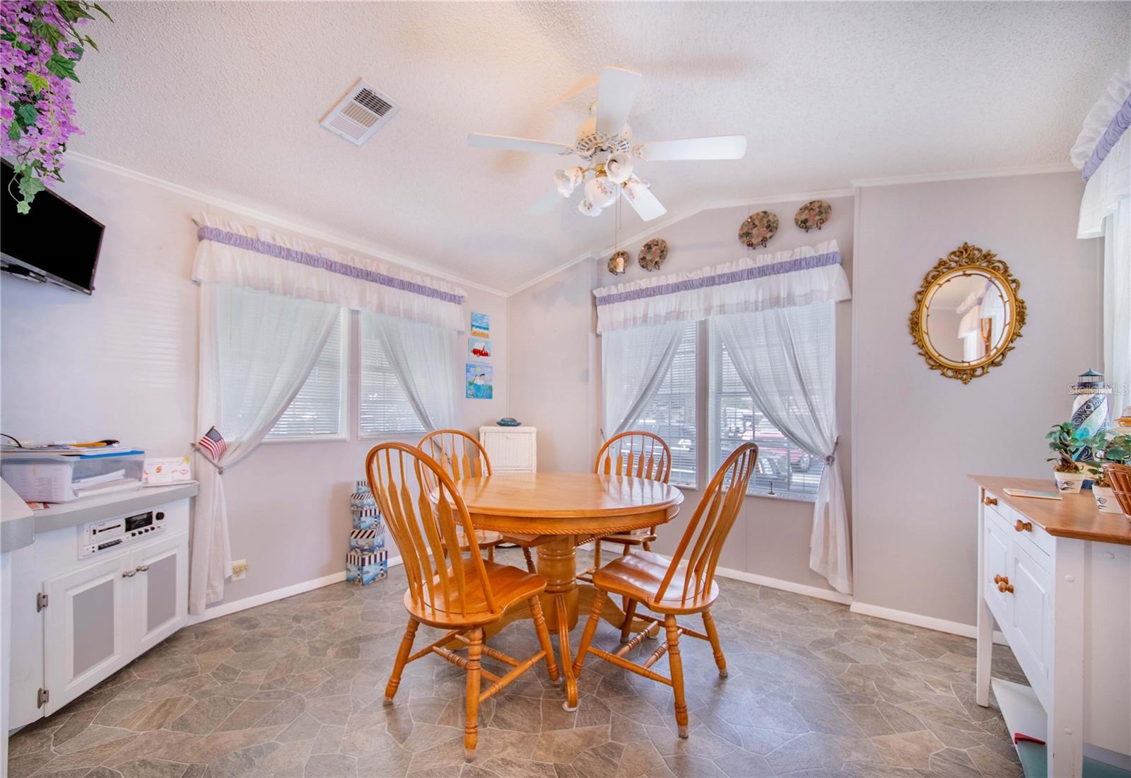 418 PINE LOOP, FROSTPROOF, FL, 33843