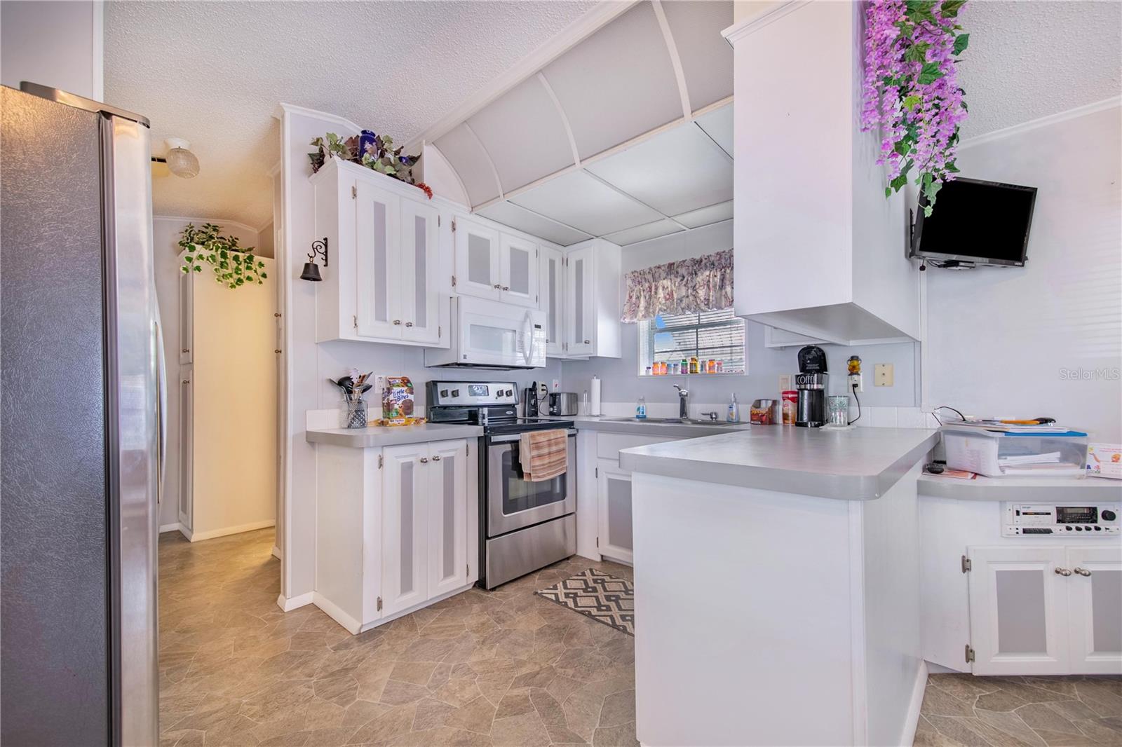 418 PINE LOOP, FROSTPROOF, FL, 33843