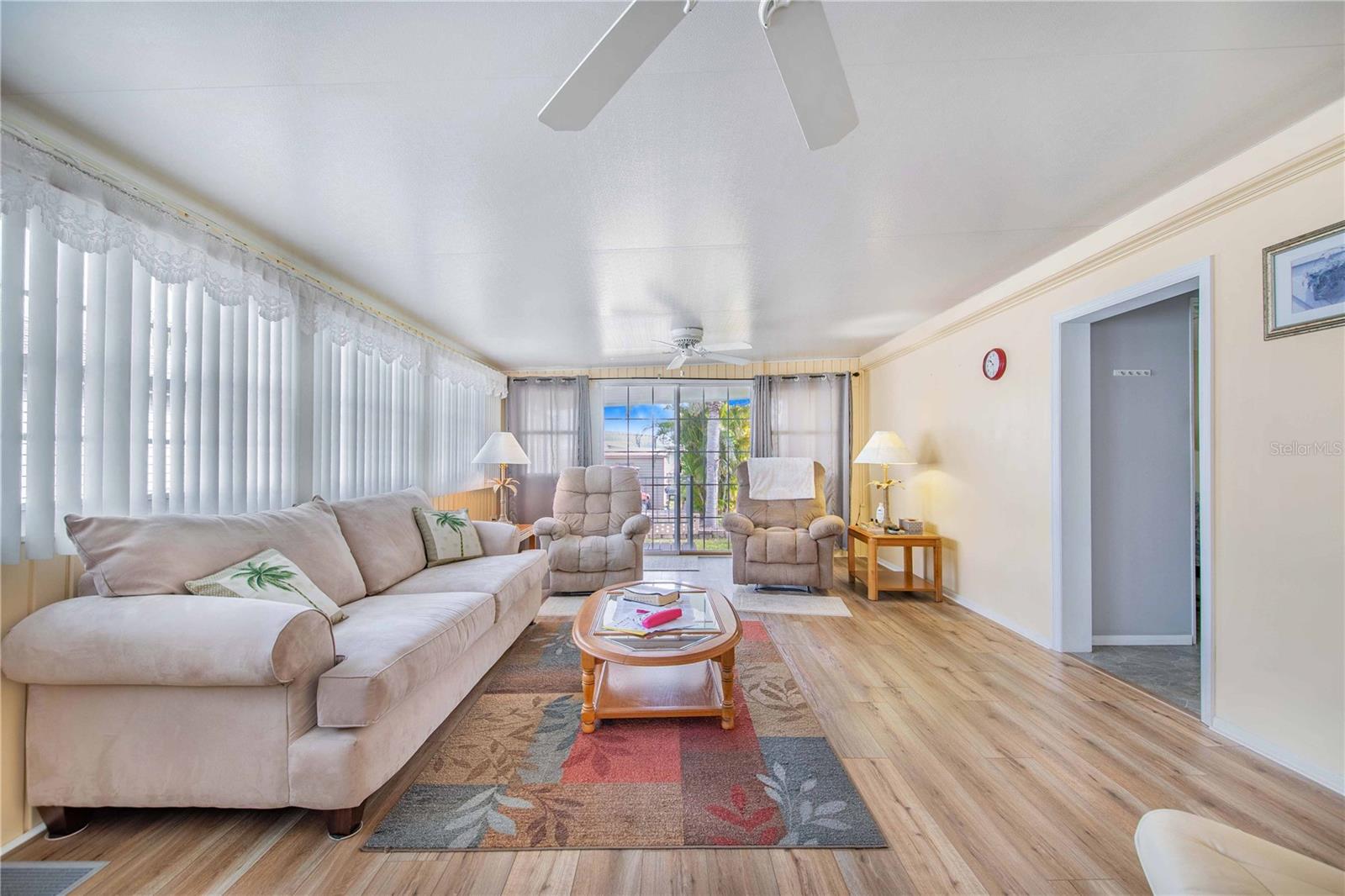 418 PINE LOOP, FROSTPROOF, FL, 33843