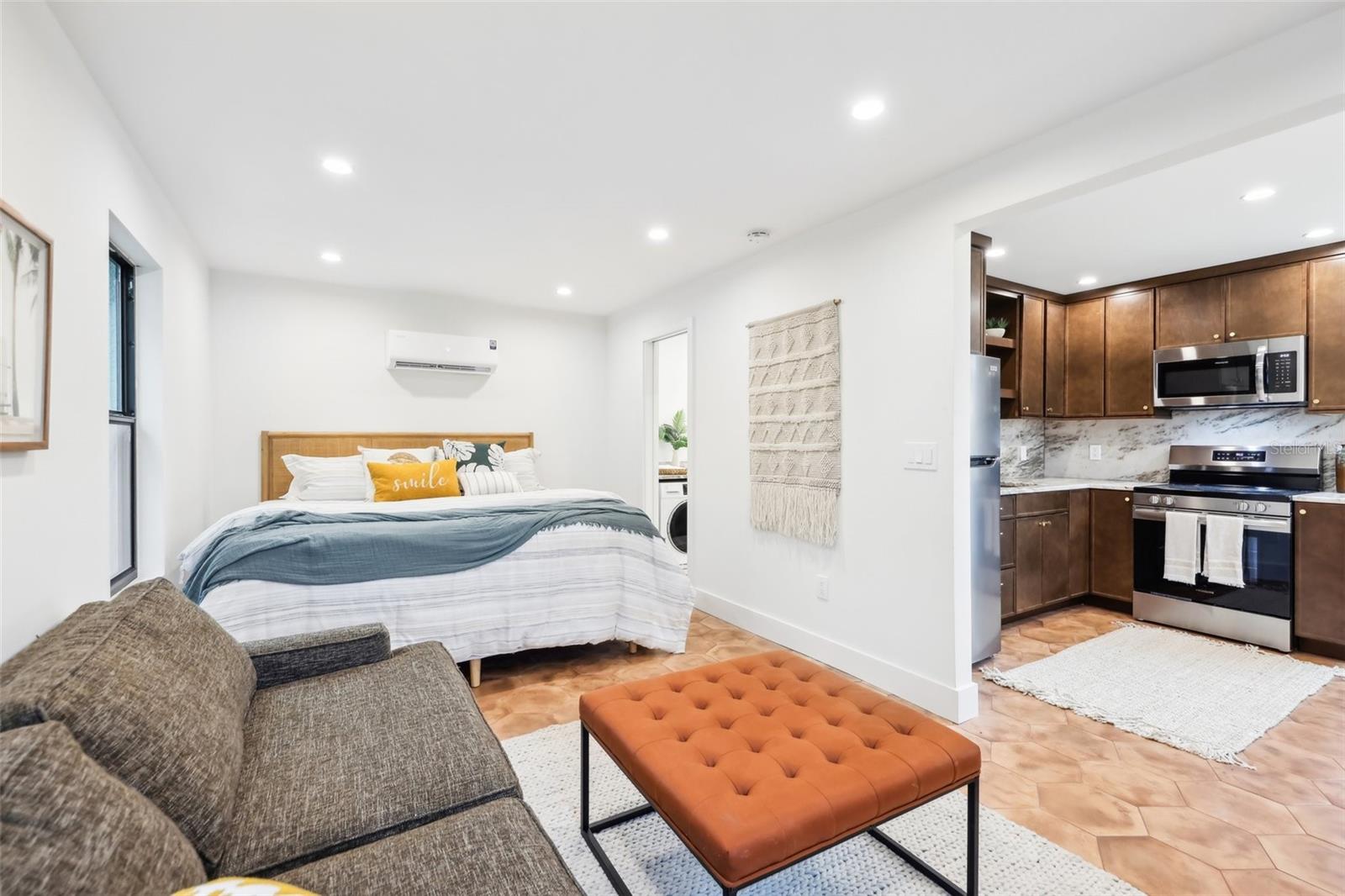 317 HERMITS TRL, ALTAMONTE SPRINGS, FL, 32701